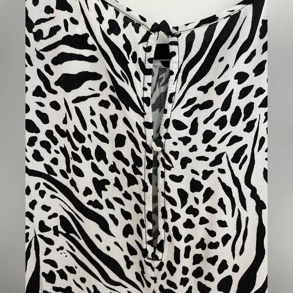 H&M mixed animal print midi dress. Size M - Picture 4 of 6